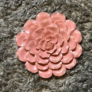 Pillowfort pink flower wall decor